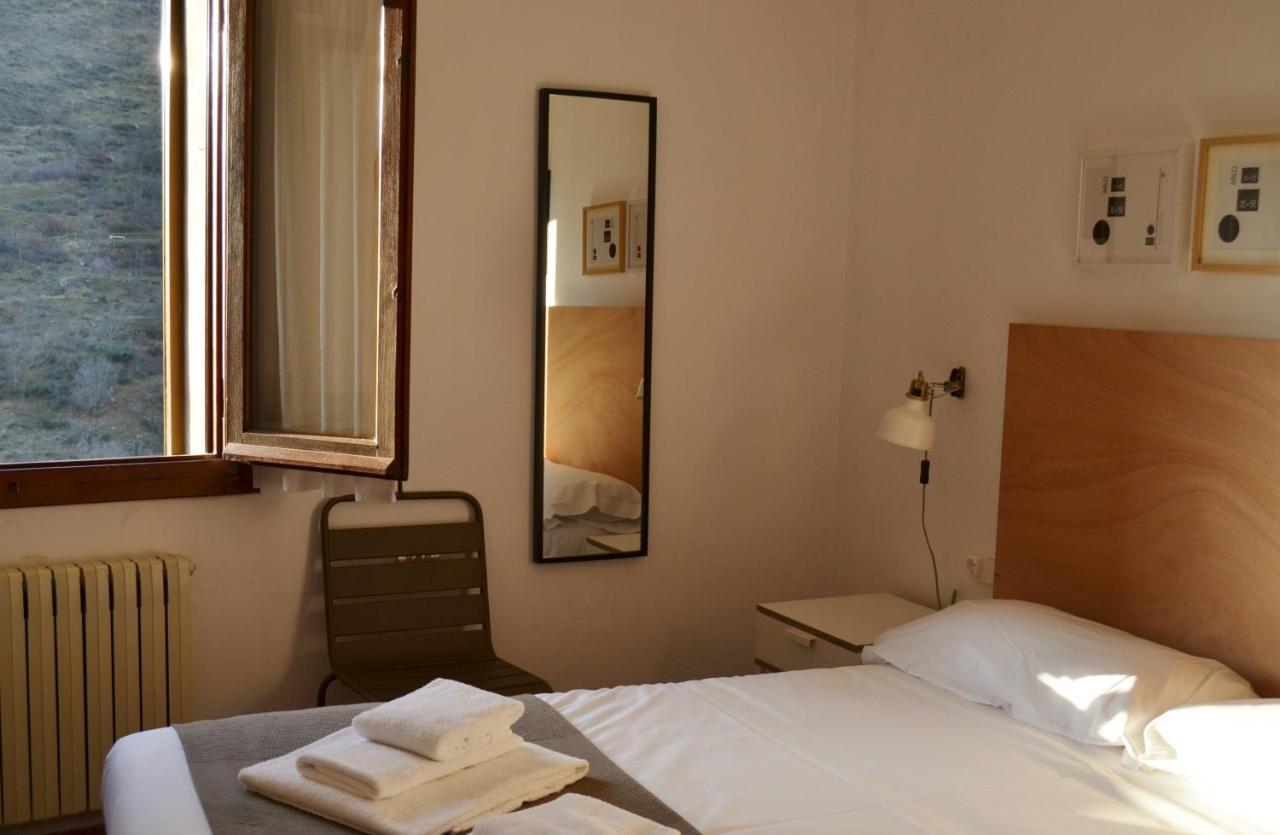 Tres Puentes Anguiano Apartamentos Y Hostal Экстерьер фото